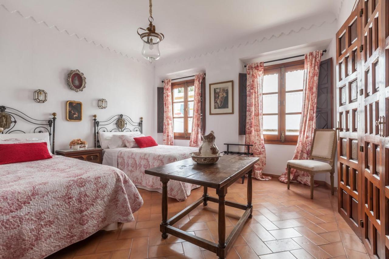 Villa Elvira, Exclusive Pool And Gardens In The Heart Of Sevilla Eksteriør bilde