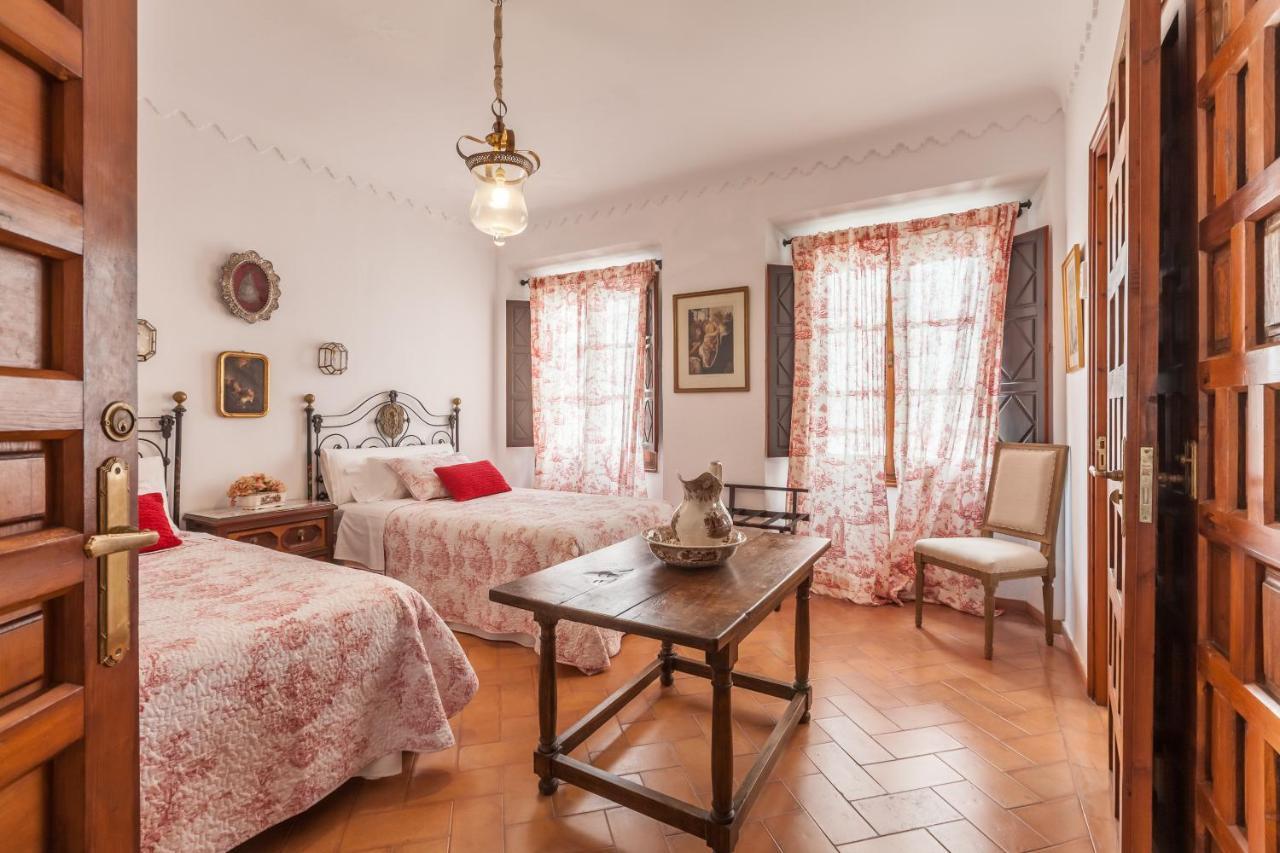 Villa Elvira, Exclusive Pool And Gardens In The Heart Of Sevilla Eksteriør bilde