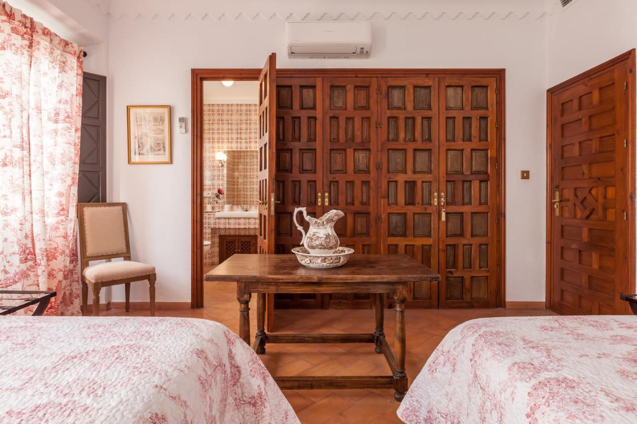 Villa Elvira, Exclusive Pool And Gardens In The Heart Of Sevilla Eksteriør bilde